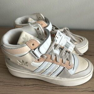*NEW* Adidas Forum Bonega Sneakers